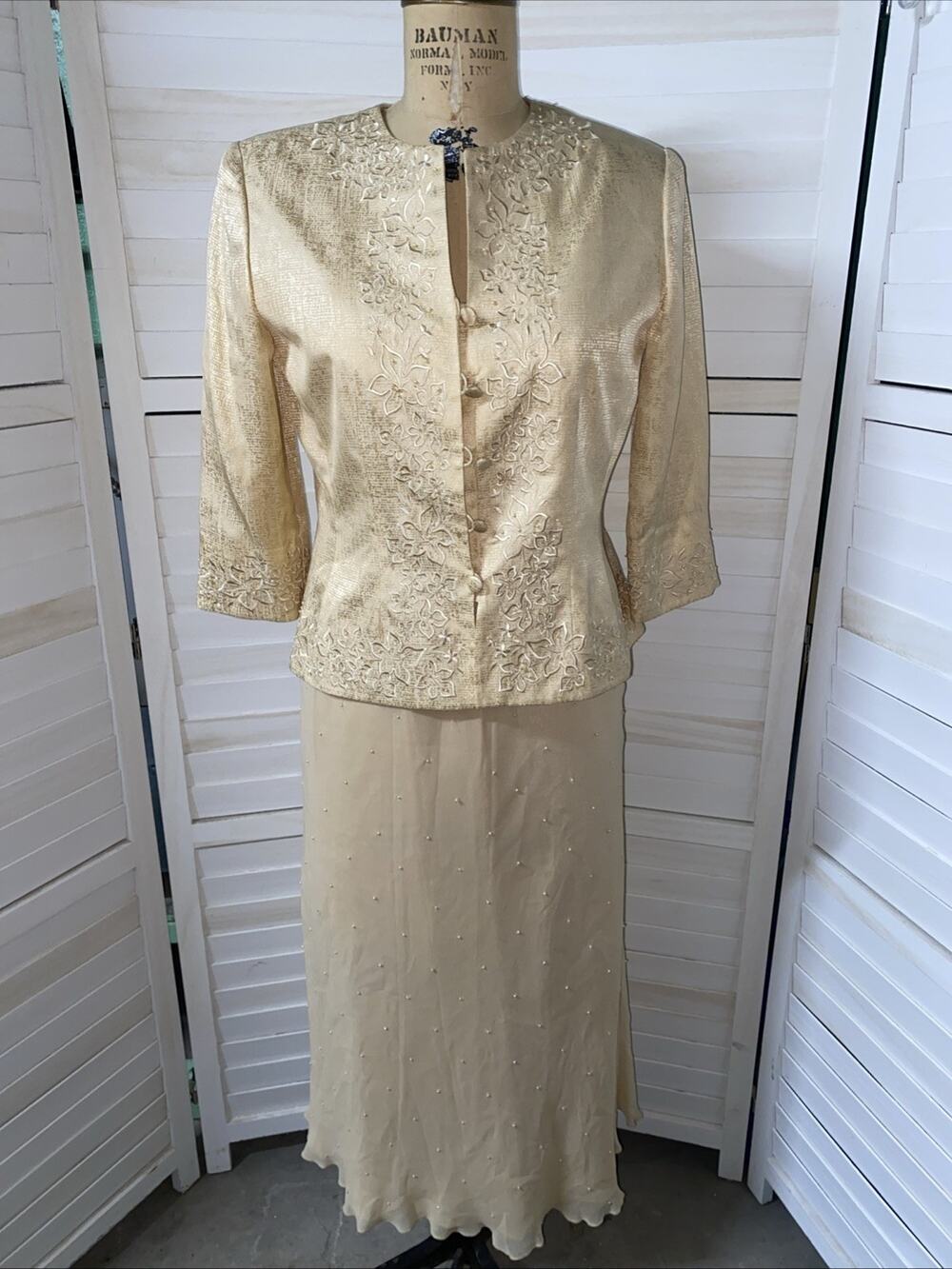 Women's Vintage 90s Y2K Papell Petite Silk Chiffon 2 Pc Skirt Suit Sz 8P MOTB
